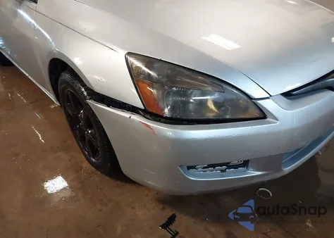 2004 Honda Accord 2.4 Ex z USA, uszkodzony, nr VIN 1HGCM72574A005944